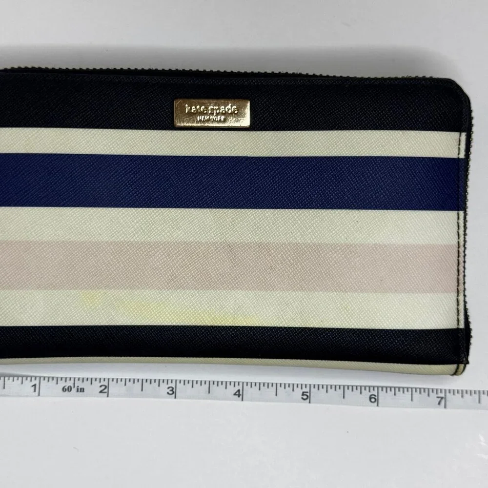 kate spade new york Women's Alvy Laurel Way Printed Cruisestrp Wristlet Wallet